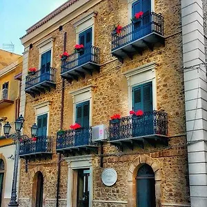 https://il-portico-dei-normanni.sicilyhotelsitaly.net